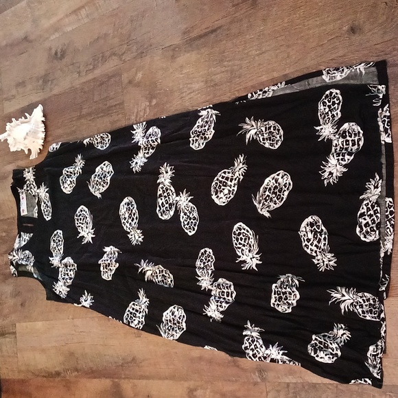 🍍 Pineapple Dress 🍍 black and white ❤️❤️❤️❤️❤️❤️ - Picture 2 of 9